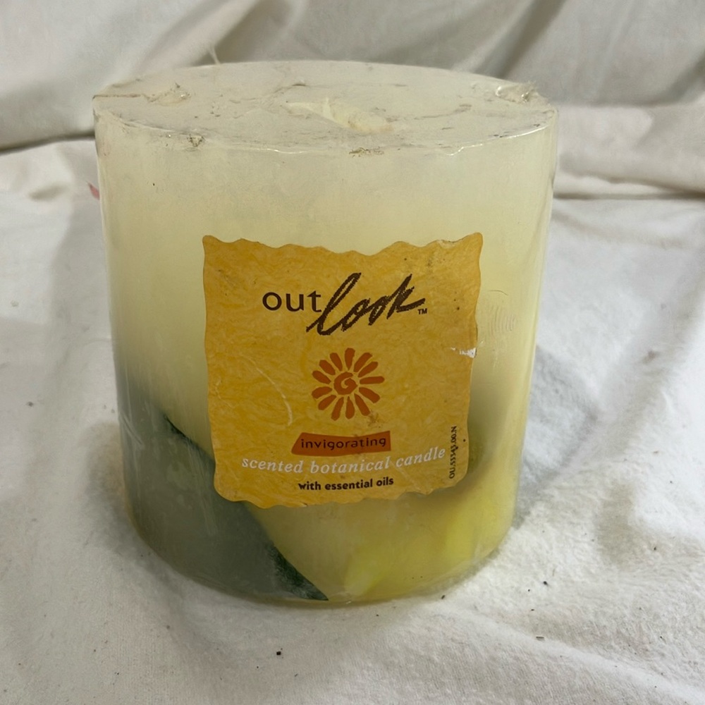 Out look botanical | 4x4 | Candle